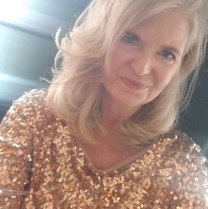 Meet your Posher, Shelly